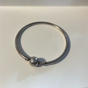 COPY - Pandora Silver Bangle Bracelet sz 7.5